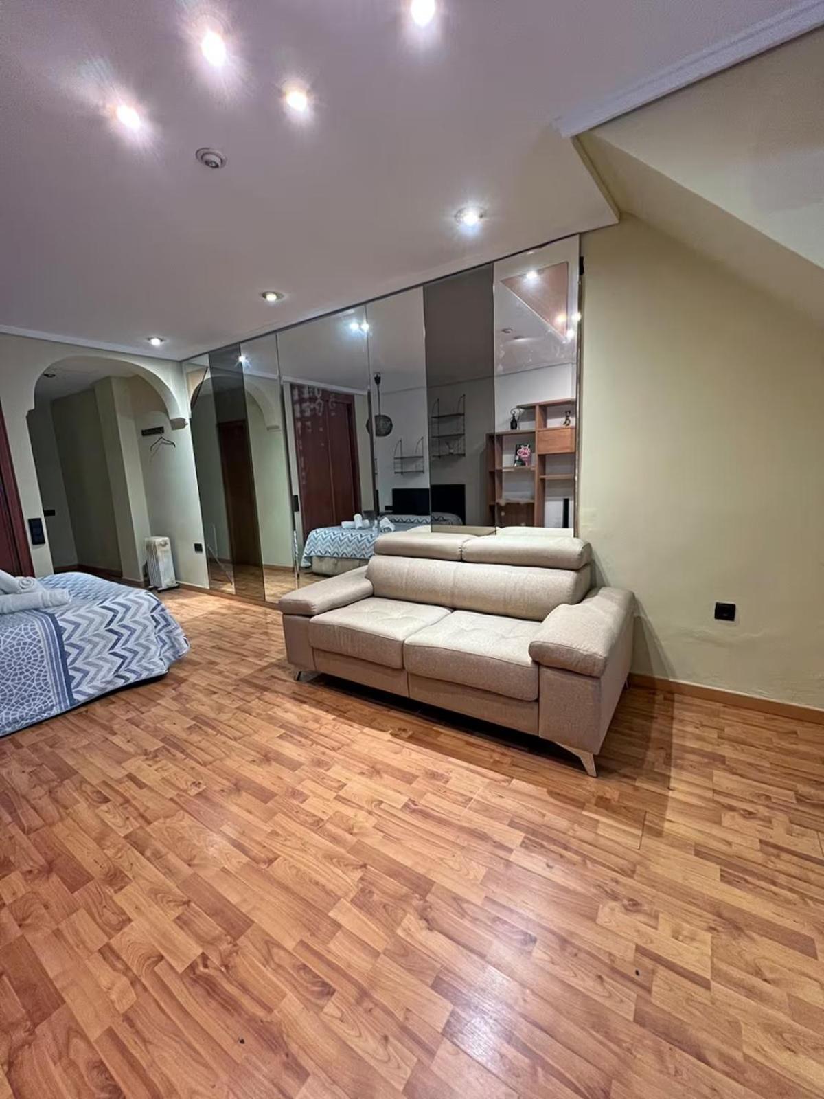 Estudio Para Parejas Con Wifi En La Playa Valence Extérieur photo